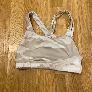 Athleta | Women’s Sports Bra | White Camo | Small